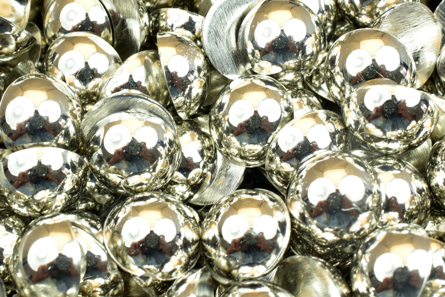 Decoden Flat Back Silver Pearls: Half Pearl Craft Beads, Mixed Sizes Acrylic Plastic (4mm to 20mm, Jewelry & Shoe Decor)
