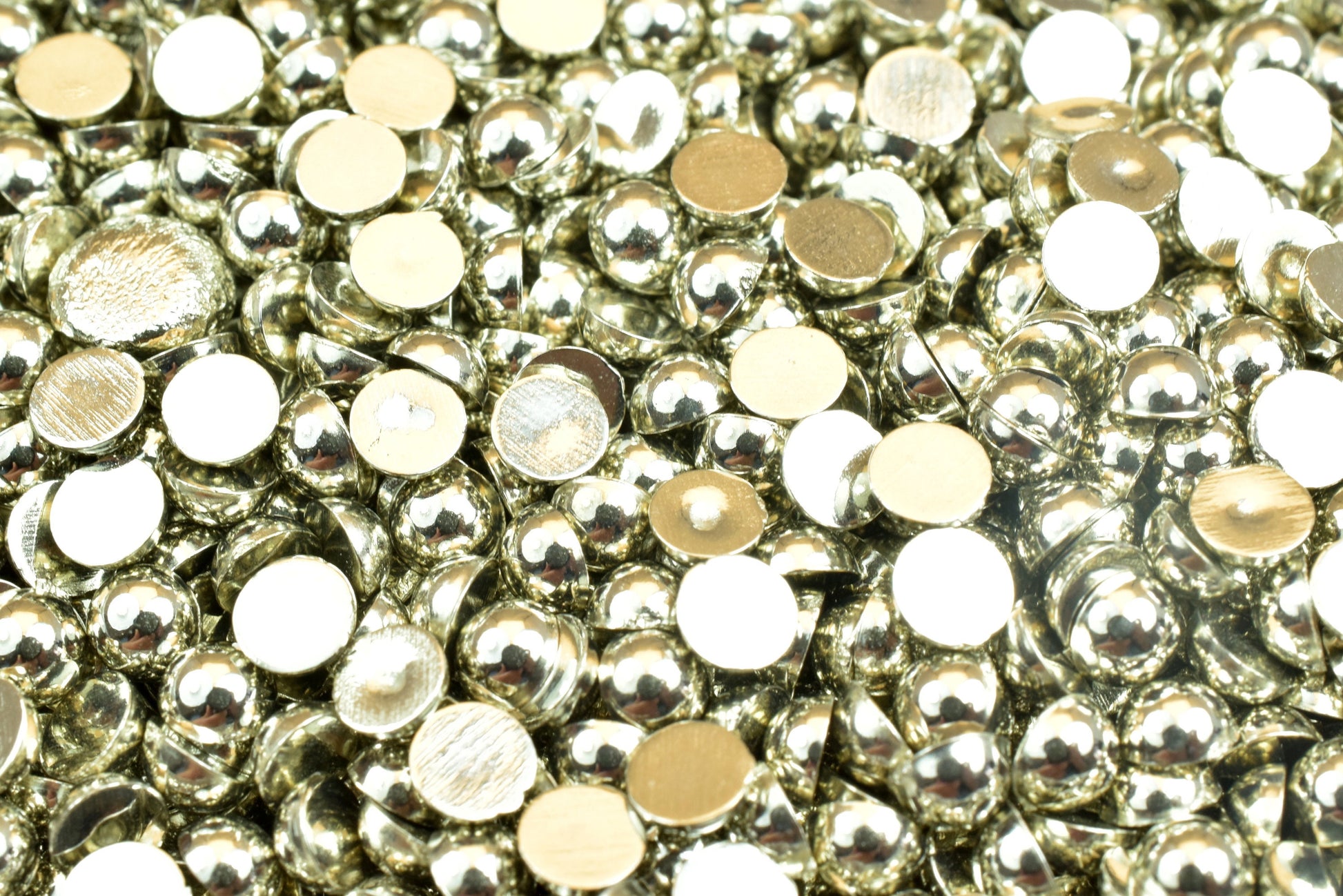 Decoden Flat Back Silver Pearls: Half Pearl Craft Beads, Mixed Sizes Acrylic Plastic (4mm to 20mm, Jewelry & Shoe Decor)