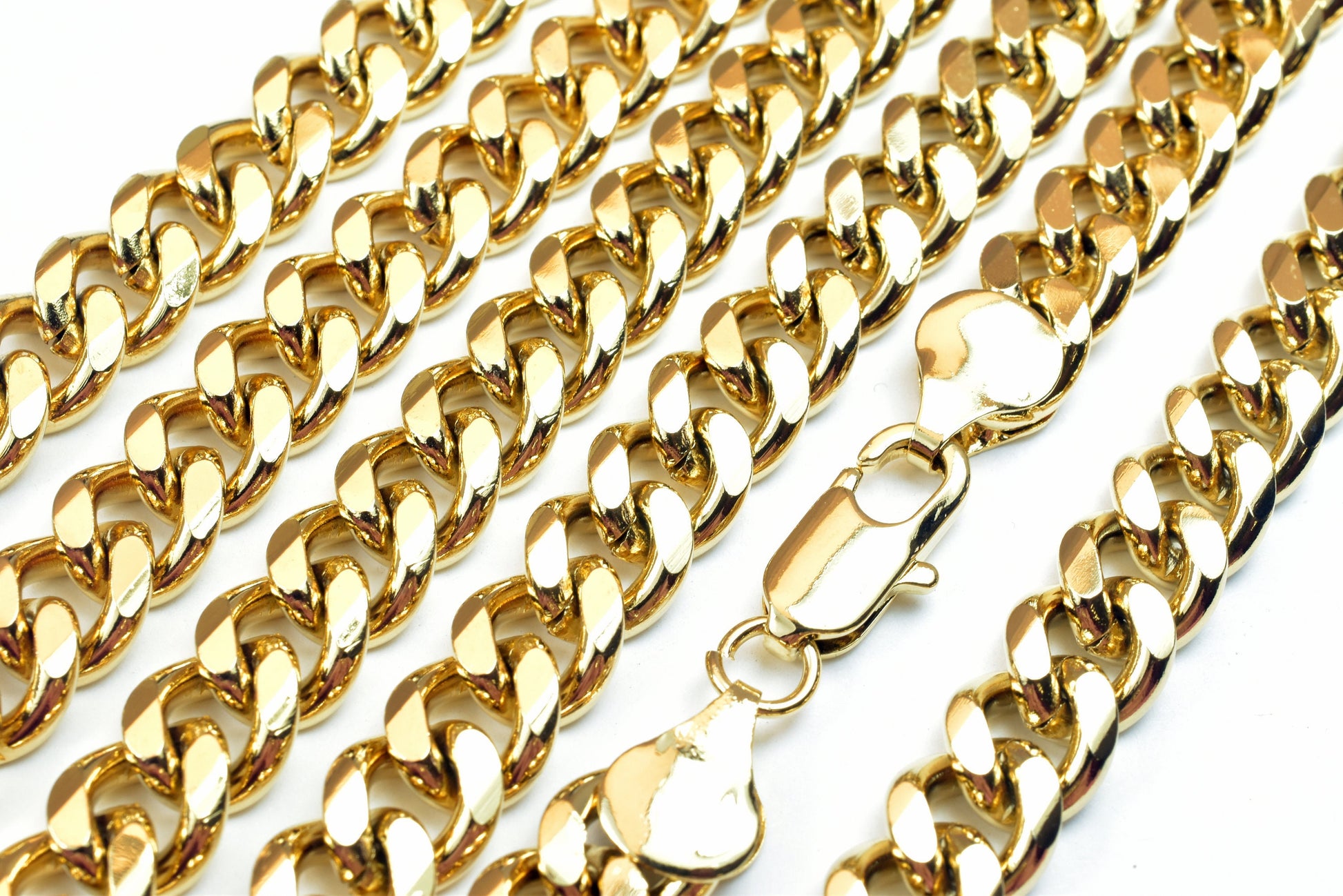 Gold Filled Cuban Chain 18KT Gold Filled Size 23 1/2" Long, 9mm Width, 4mm Thickness, Gold Filled Finding Chain For Jewelr...