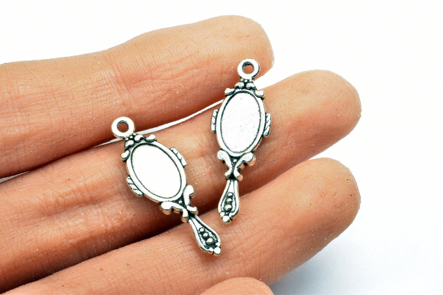 18PCs Hand Mirror Charm Antique Tibetan Silver Tone Double Face Charm Size 27x10mm 1.5mm JumpRing Fashion Finding Pendant...