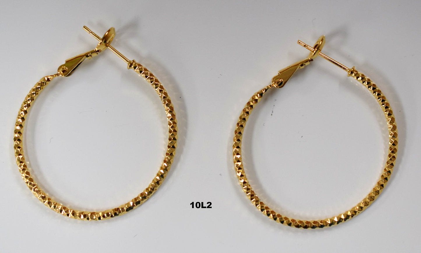 Diamond Cut  Hoop Earring Gold Filled EP 18Kt Jewelry Making 30mm Earring For Every Body 2mm thickness Diamond Cut Earring...