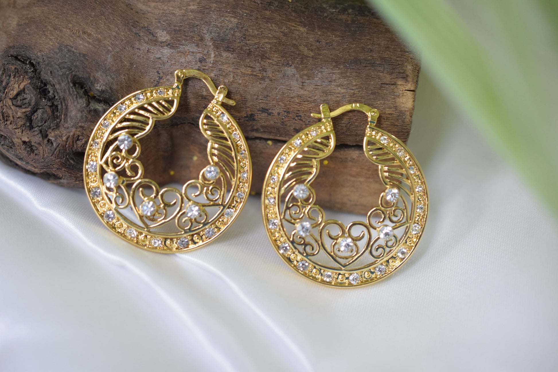 Filigree Zircon Hoop Earring as Gold Filled* 18Kt , Jewelry Making 42mm Round , 3mm thickness Hugging Earring jewelry maki...