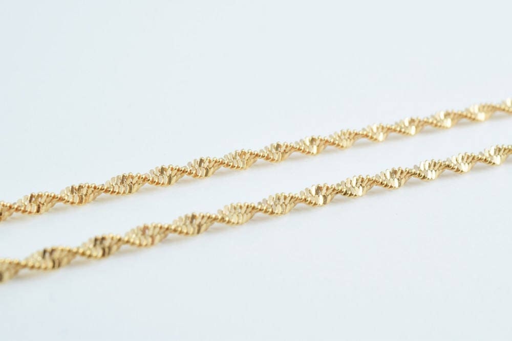 18k Gold Filled Alternative Twisted Rope Chain: Durable Jewelry Making Supply, Gold Finish (17.5 Inch Length, 2mm Thickness)