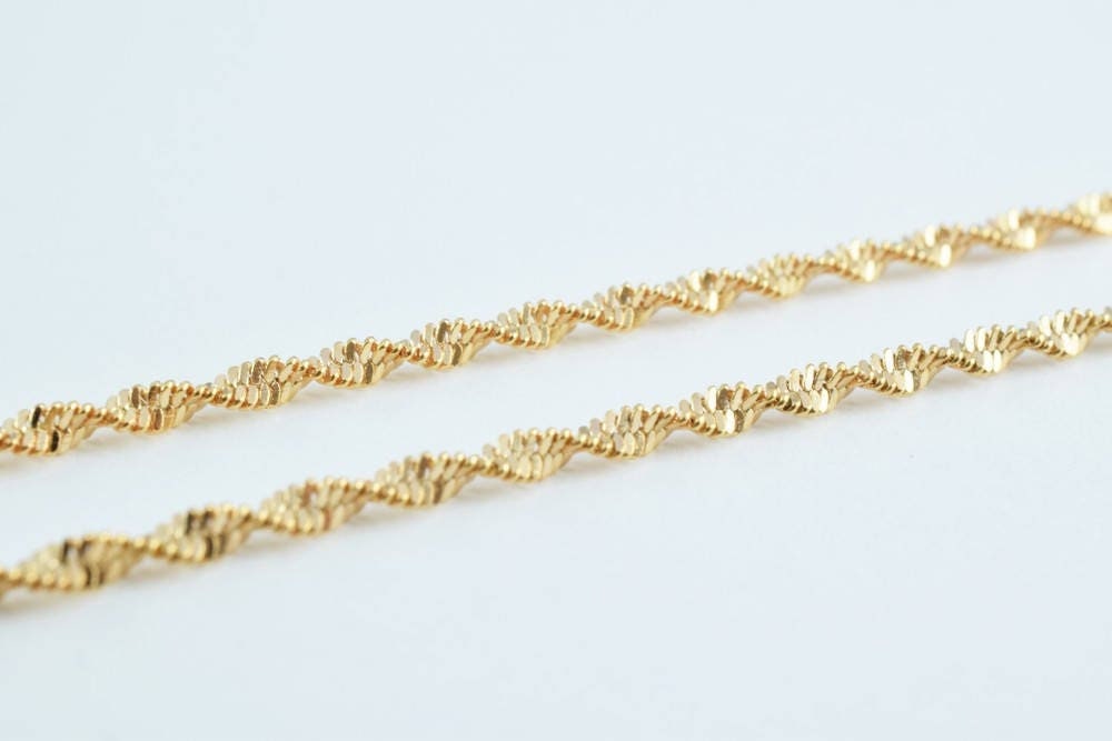 18k Gold Filled Alternative Twisted Rope Chain: Durable Jewelry Making Supply, Gold Finish (17.5 Inch Length, 2mm Thickness)