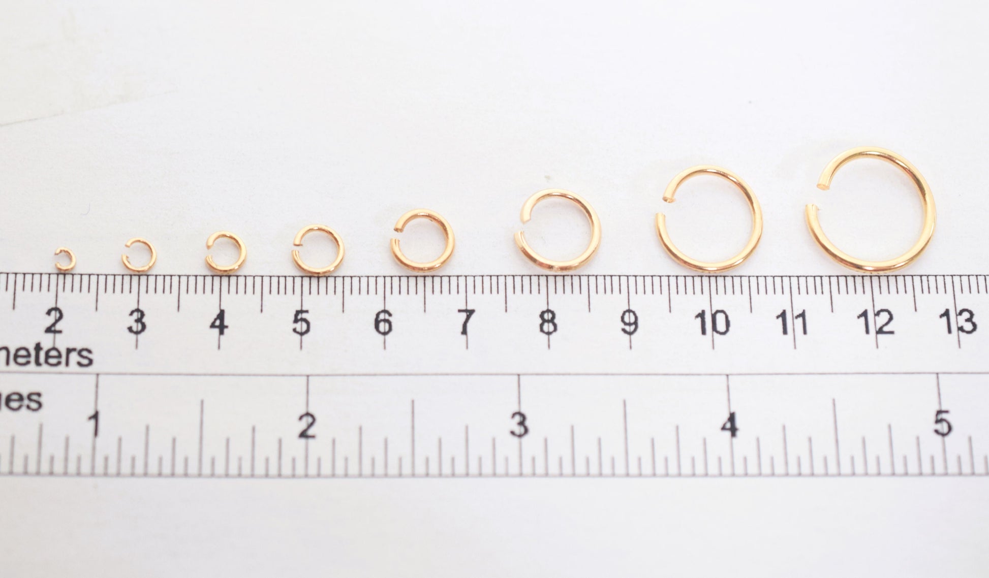 Gold Filled Alternative Jump Rings Open Closed Rings Set, Tarnish-Resistant Premium Finish (2mm-12mm Sizes, Smooth Edges)