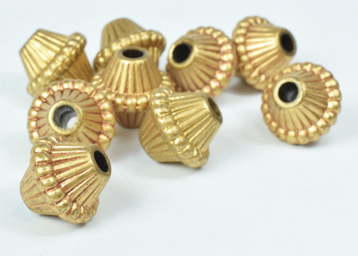16mm Tube Cone Funnel Bead, Antique Gold Plastic Resin Textured  Beads, Plastic Gold Beading Tools, Wholesale  Beads, Macr...