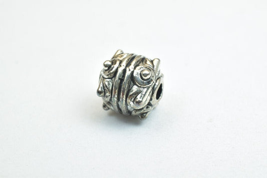 Antique Silver Beads Set: Mixed Green Gold and Silver Tones, Vintage Style (7mm Diameter, 1mm Hole, Base Metal Alloy)