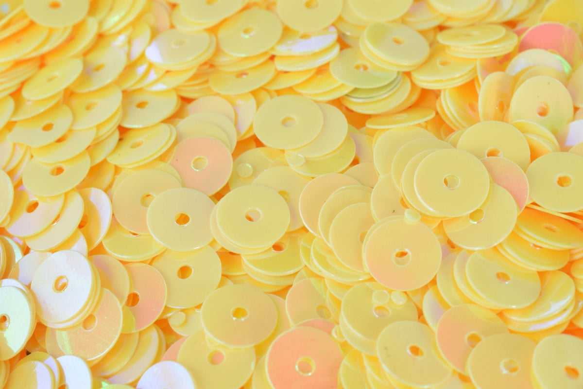 Flat Round Sequins Craft Supplies: Butter Yellow Iridescent Sheen, Multi-Size (3mm-6mm, Center Hole, 2000pcs)