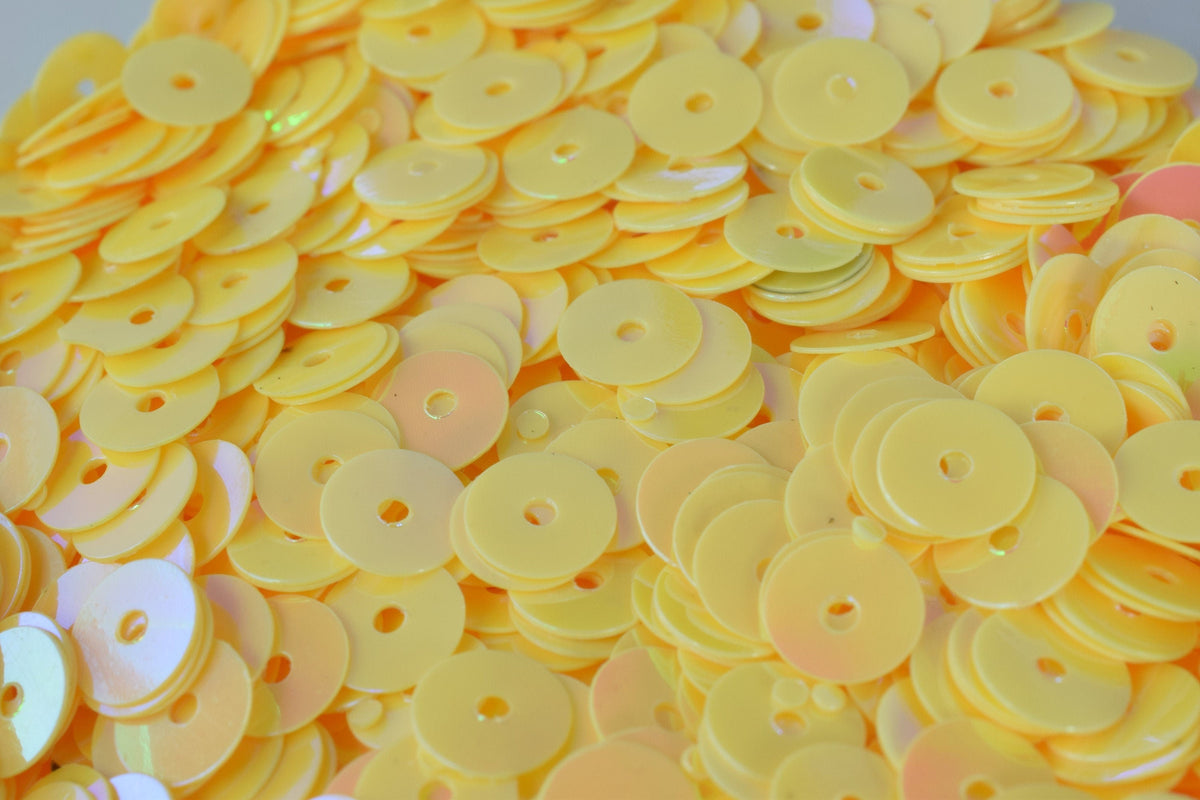 Flat Round Sequins Craft Supplies: Butter Yellow Iridescent Sheen, Multi-Size (3mm-6mm, Center Hole, 2000pcs)