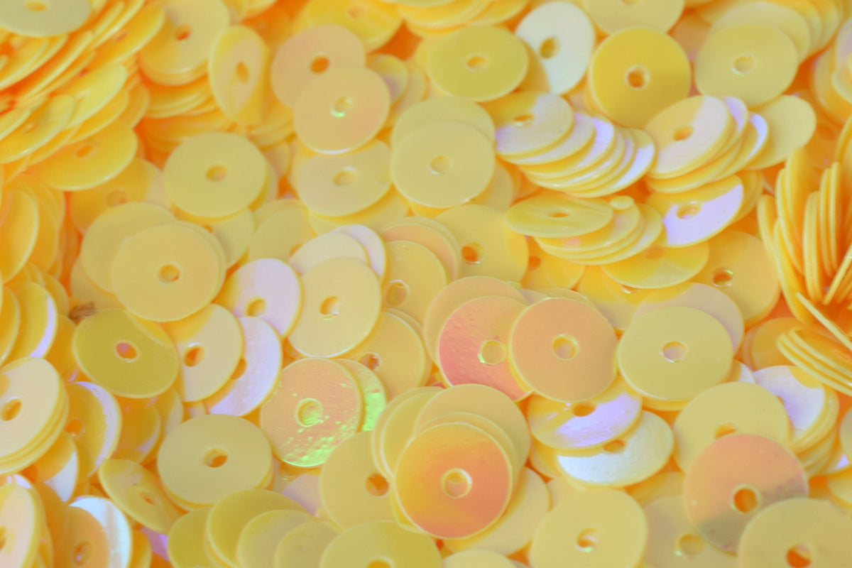 Flat Round Sequins Craft Supplies: Butter Yellow Iridescent Sheen, Multi-Size (3mm-6mm, Center Hole, 2000pcs)