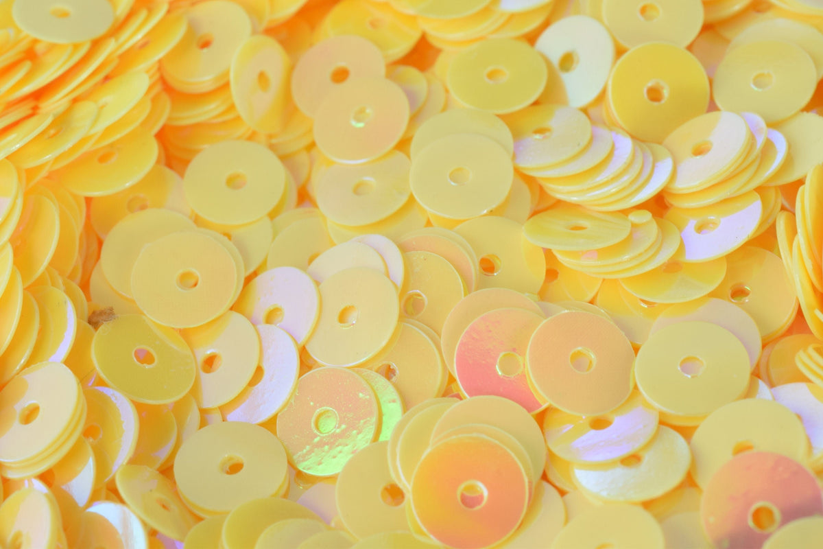 Flat Round Sequins Craft Supplies: Butter Yellow Iridescent Sheen, Multi-Size (3mm-6mm, Center Hole, 2000pcs)