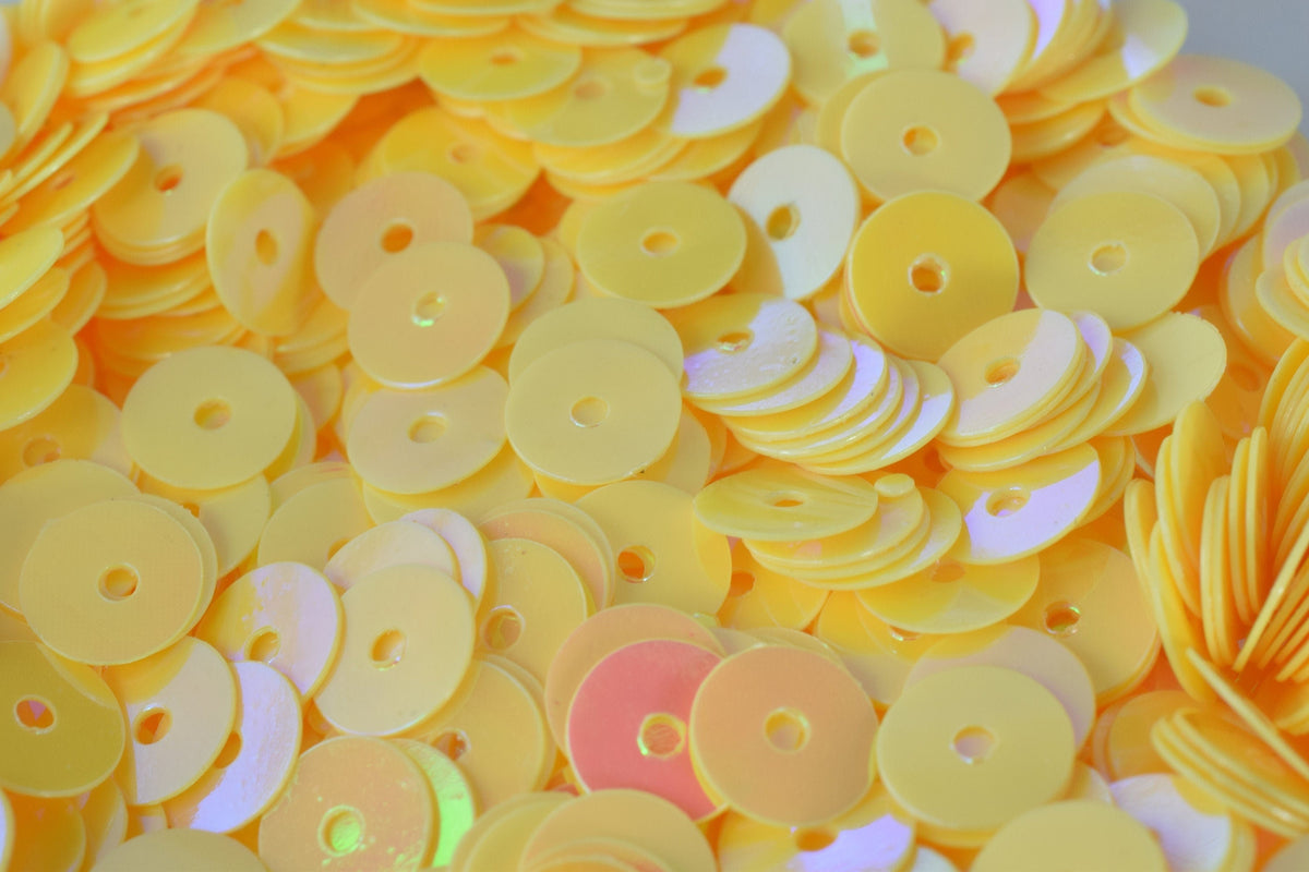 Flat Round Sequins Craft Supplies: Butter Yellow Iridescent Sheen, Multi-Size (3mm-6mm, Center Hole, 2000pcs)