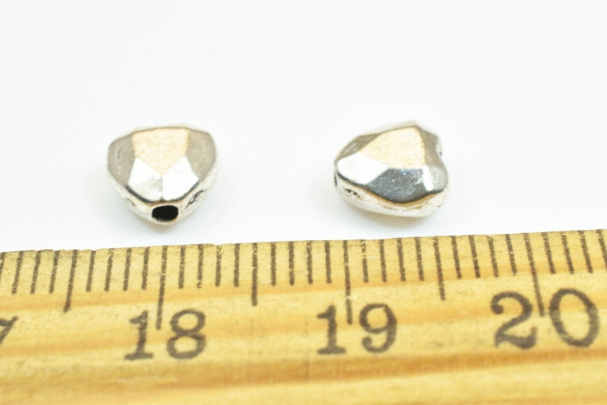 18 PCs Heart Silver Alloy Connector Charm Pendant Beads Size 7x7x4mm Hole Size 1mm Decorative Design Metal Beads For Jewel...