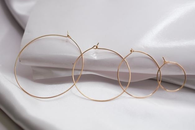 Wire Hoop hook Earring 18K Gold Filled Look, Size 20mm/30mm/40mm/50mm Thickness 0.8mm jewelry making supplies - detail ima...