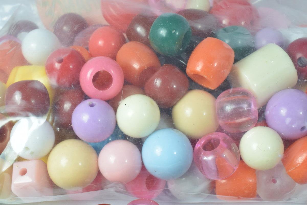 Mixed Sizes Vintage Plastic Beads 100pcs per bag, Random Plastic Beads, All sizes, Wholesale Plastic Beads, Vintage plasti...