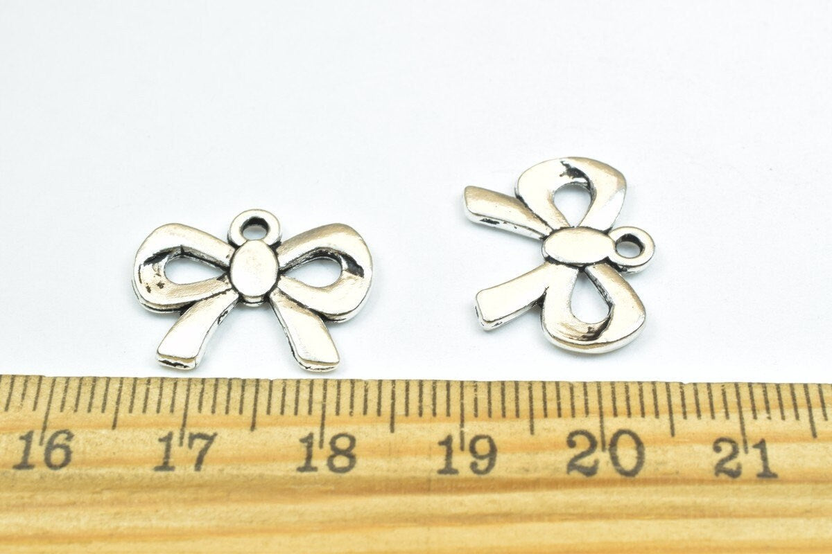 10PCs Bow Tie Charm Antique Silver Alloy Bowknot Gift Christmas Size 15x19mm Thickness 2mm Jump Ring 1.5mm Decorative For...
