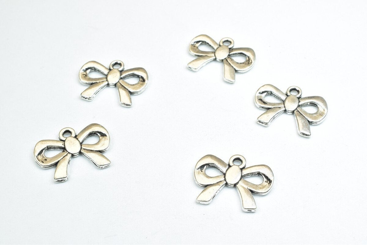 10PCs Bow Tie Charm Antique Silver Alloy Bowknot Gift Christmas Size 15x19mm Thickness 2mm Jump Ring 1.5mm Decorative For...