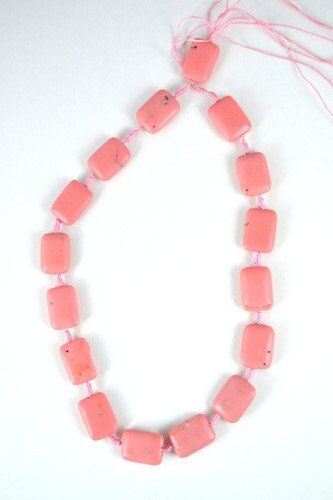 20x13mm Square Shape Pink Aagte Stone Beads, Sold by 1 strand of 16pcs, 20x13mm, 1mm hole opening, 32.2grams/pk jewelry ma...
