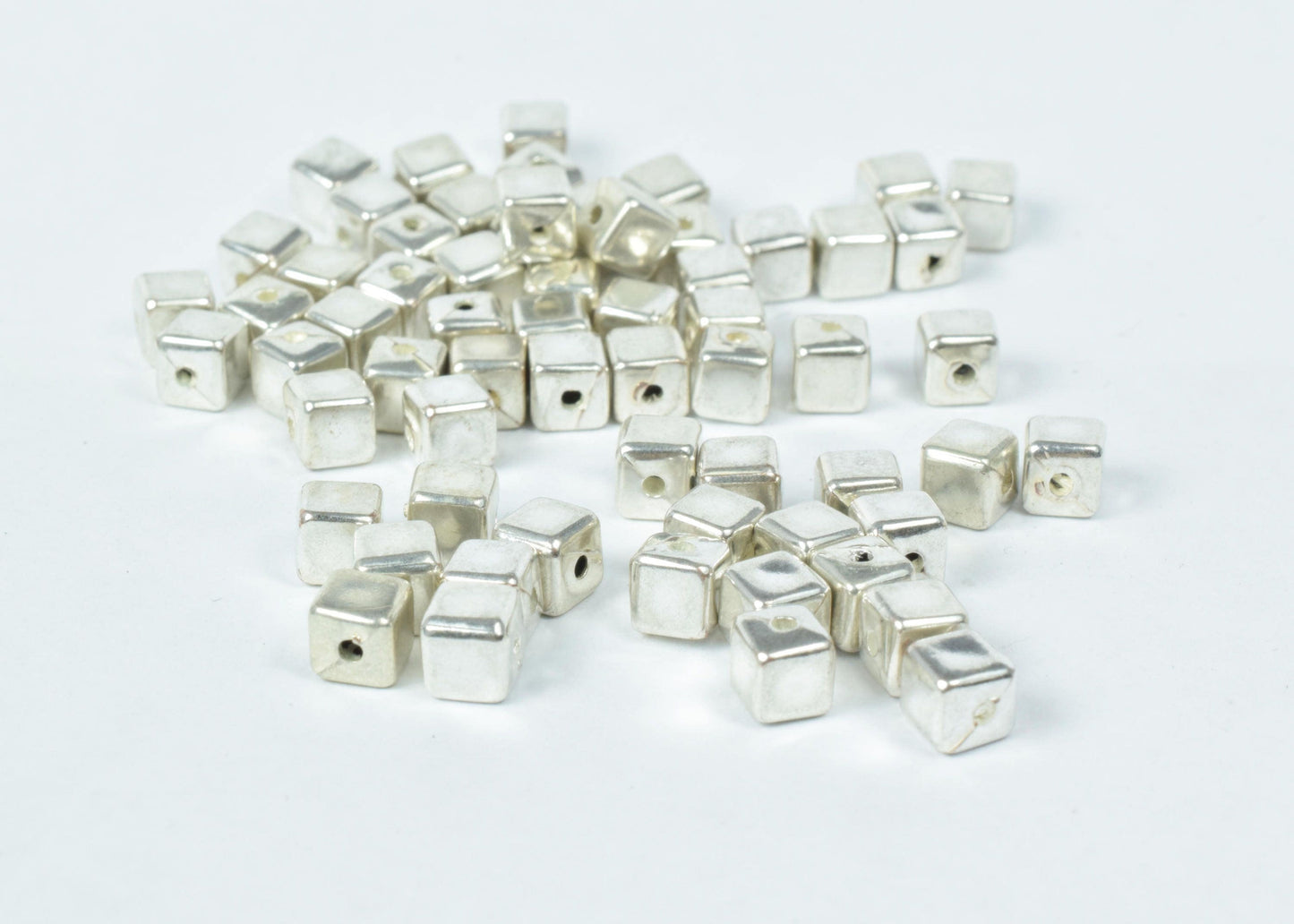 5mm Plastic Square Minimalists Beads, Sold by 100pcs, 1mm hole opening, Silver minimalist beads, Wholesale beads, Acrylic...
