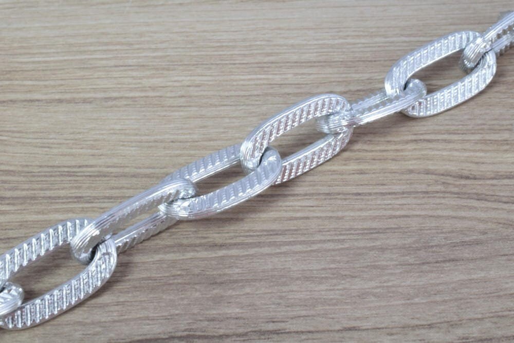 31x17mm Anodized Aluminum Chain, Silver Open Link for Handmade bracelet, Necklace or Jewelry Accessories. 1 Yard (3 Feets)...