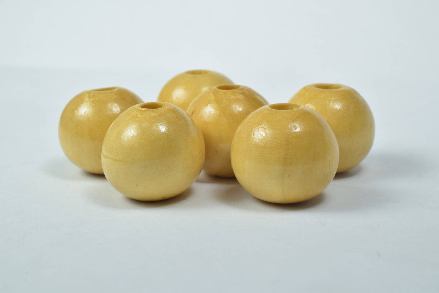 20mm Round Large Hole Wooden Beads, Wooden Beading Tools/Large Hole Wood Beads, Macrame Beads, Round Wooden Beads, DIY,4mm...