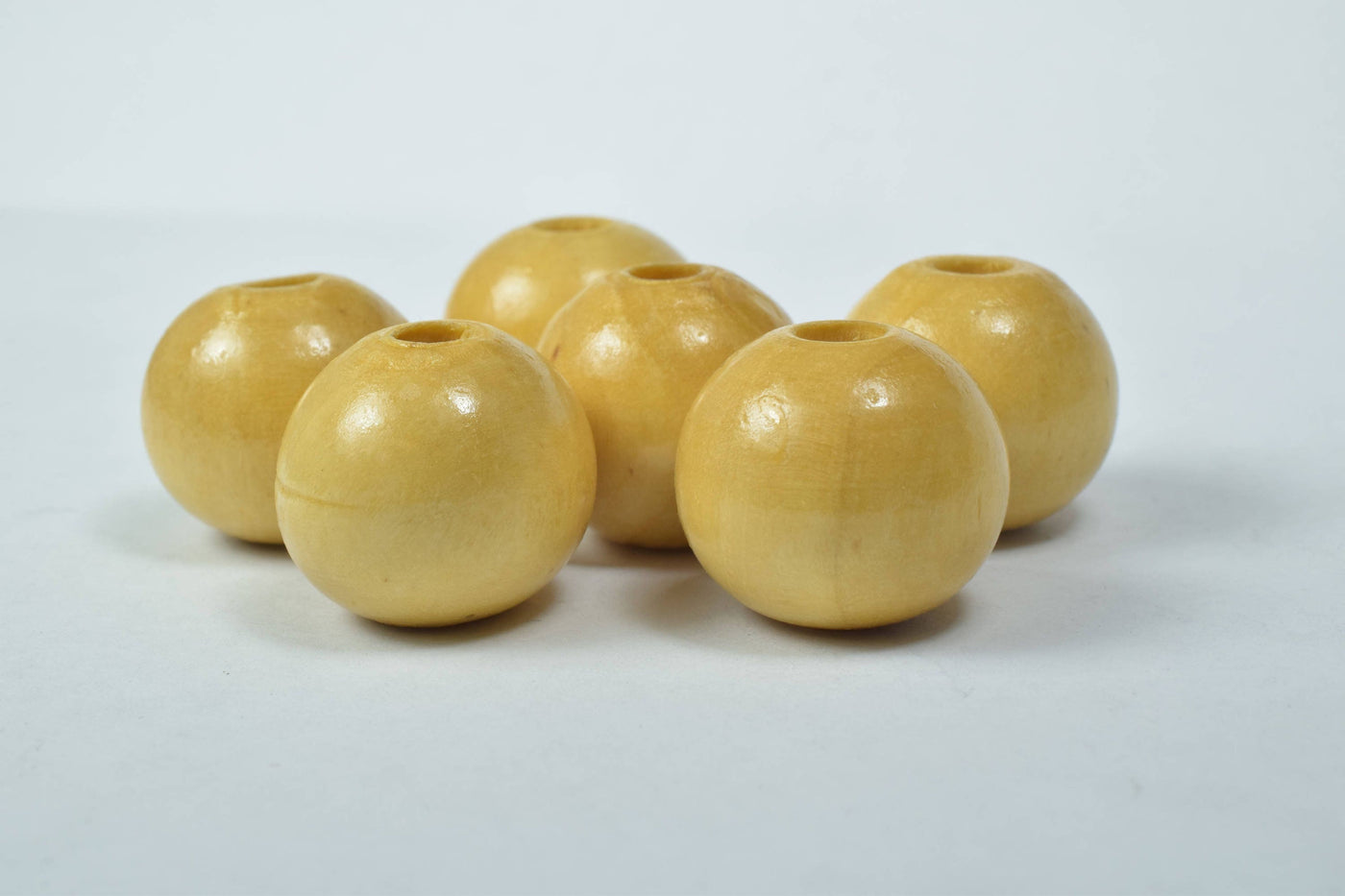 20mm Round Large Hole Wooden Beads, Wooden Beading Tools/Large Hole Wood Beads, Macrame Beads, Round Wooden Beads, DIY,4mm...