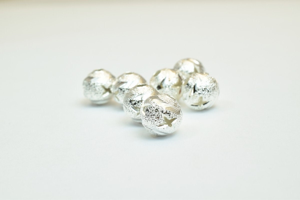 100 PCs Silver Plated Carved Round Beads 8mm Diamond Cut jewelry making supplies