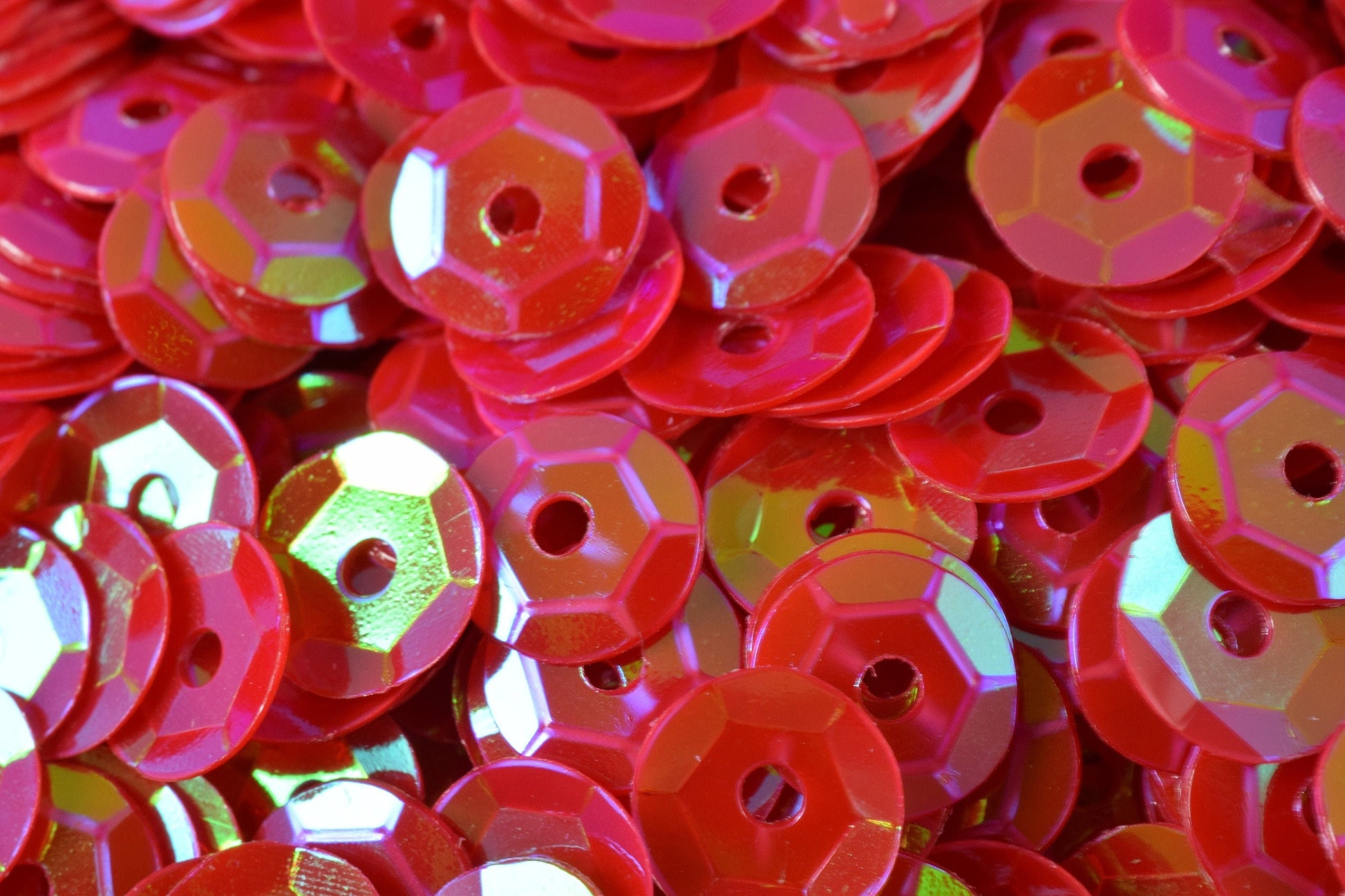 Raspberry Red Cup Sequins: Iridescent Sheen Round - 3/4/6mm Sizes, High Quality, Loose Paillettes for Apparel & Crafts