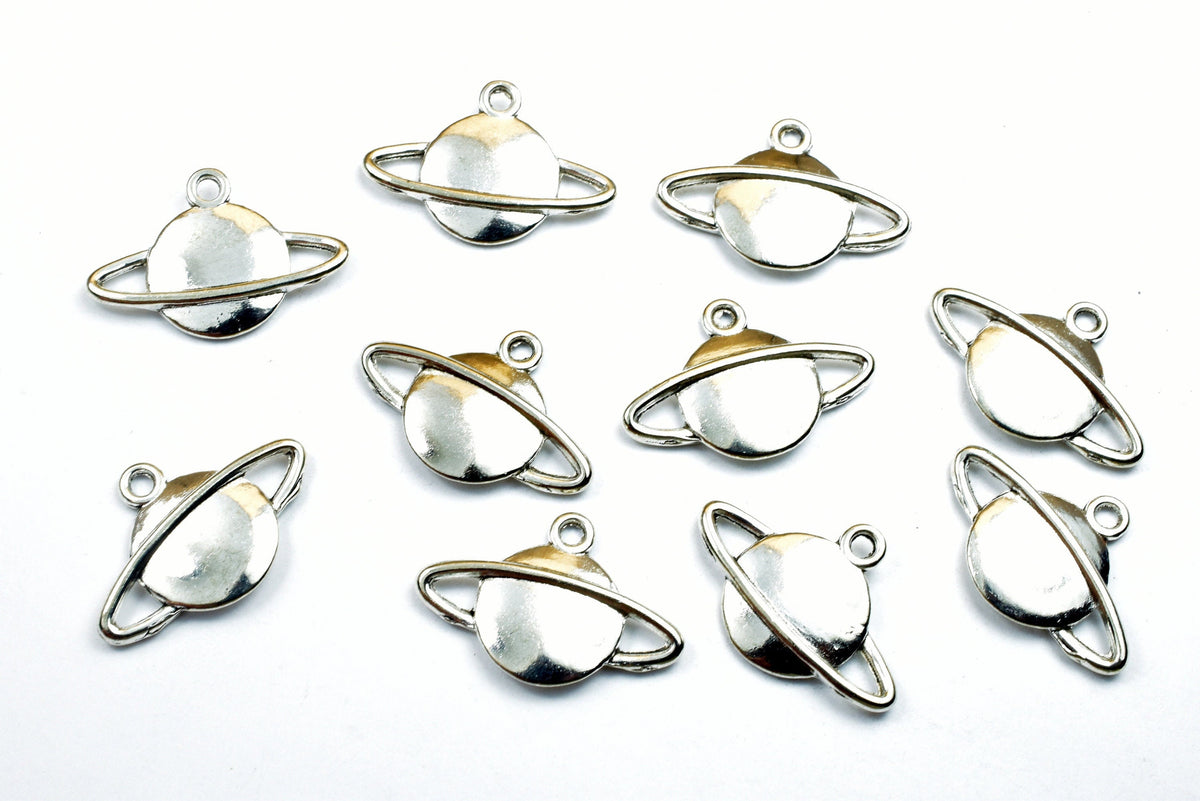 10PCs Saturn Planet Charm Size 15x22mm Silver Tone Double Face Charm Solar Space Pendant Finding For Jewelry Making jewelr...