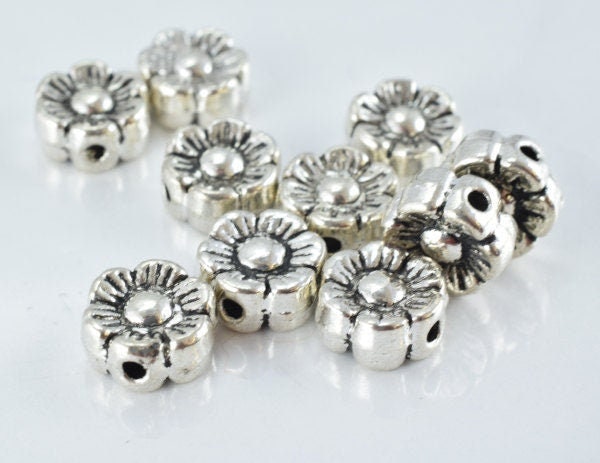 11m Floral Shaped Antique Silver Metal Alloy Charm Pendant Beads, 1mm hole opening, Sold by 10 pcs, 13grams/pk, 4mm Bead T...