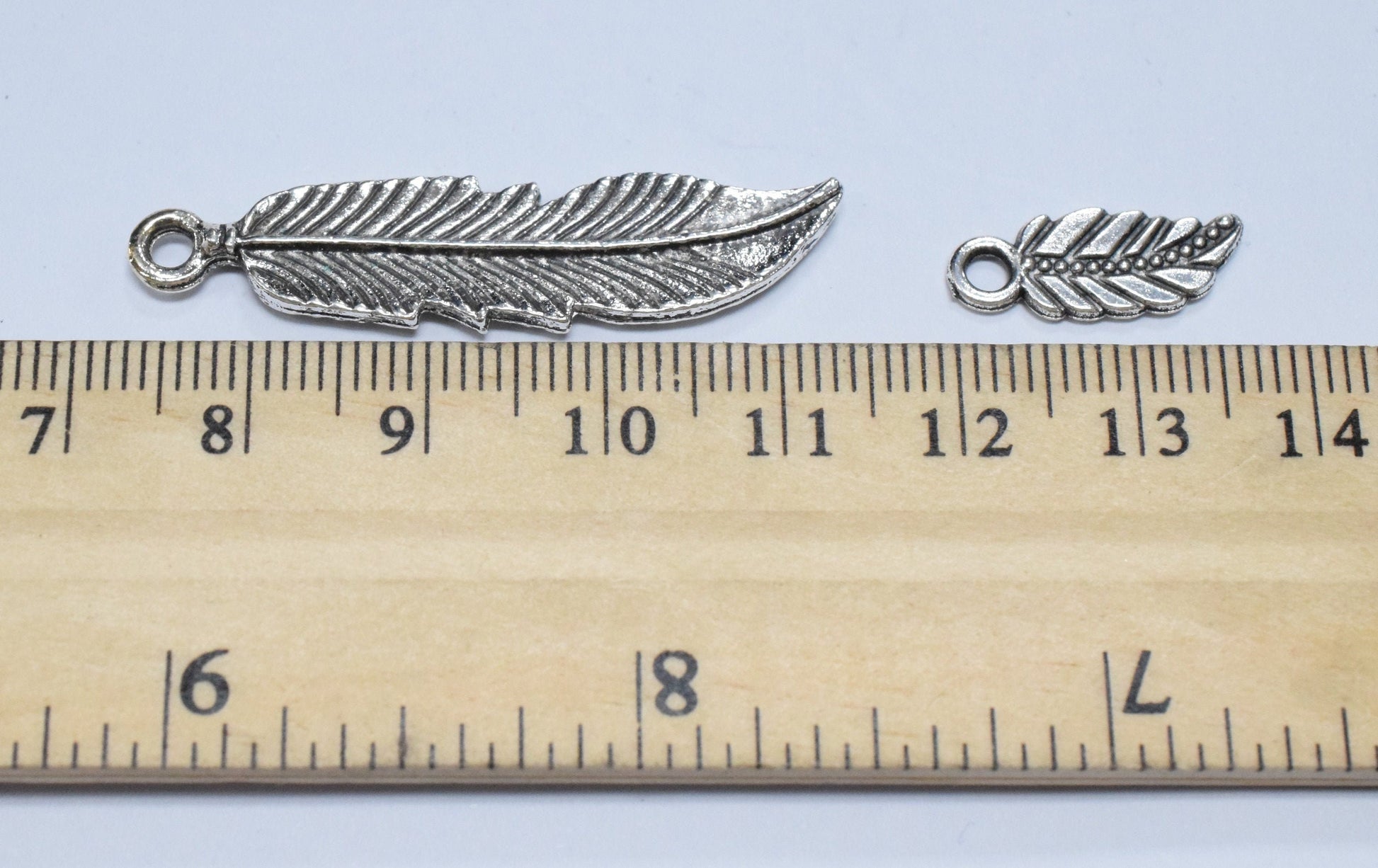 Antique Silver Tropical Textured Leaf Pendant small and big charm 43x10mm/18x7mm Sold by pack Findings for Jewelry making...