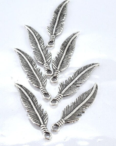 26x7mm Alloy Antique Silver Tropical Textured Leaf Pendant w/black accent detail 20pcs/PK  2mm bail opening jewelry making...