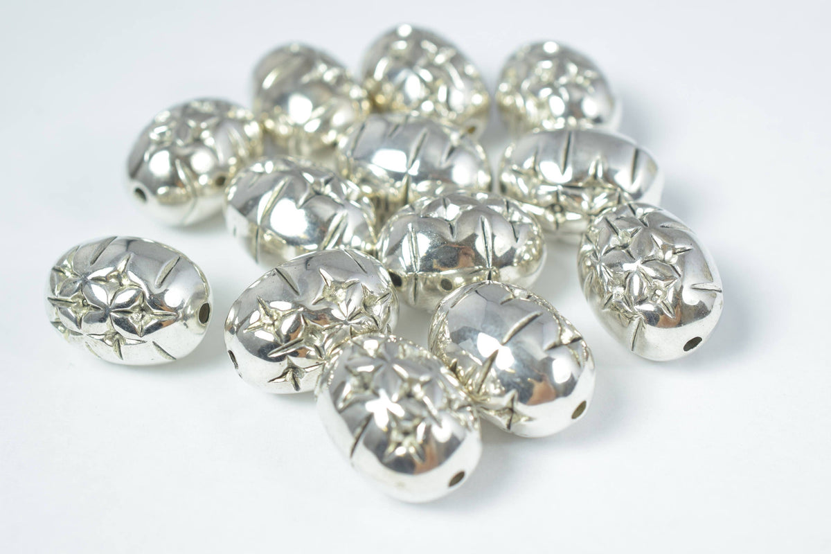 16x22mm Oval  Silver Plastic Resin Textured, 2mm hole size Beads/Plastic Beading Tools/Resin/Beads/Macrame Beads/Oval Bead...