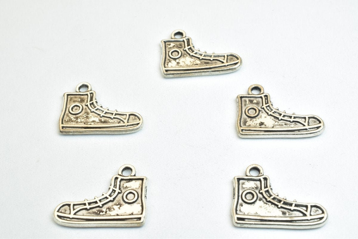 10PCs Running Sport Shoe Sneaker Alloy Charm Antique Silver Beads Size 15x19.5mm JumpRing Size 1.5mm Decorative Design Bea...