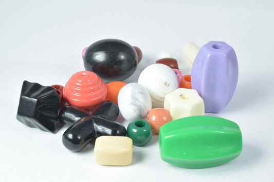 Mixed Sizes Vintage Plastic Beads 100pcs per bag, Random Plastic Beads, All sizes, Wholesale Plastic Beads, Vintage plasti...