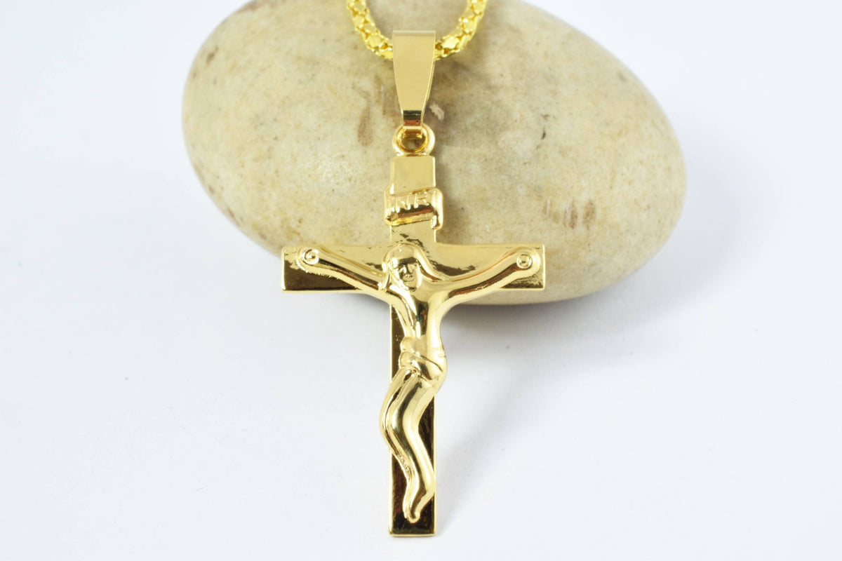18K Gold Filled Pendant Cross: Jesus Figure - Durable Copper, Tarnish-Resistant Finish, Rosary Jewelry Component