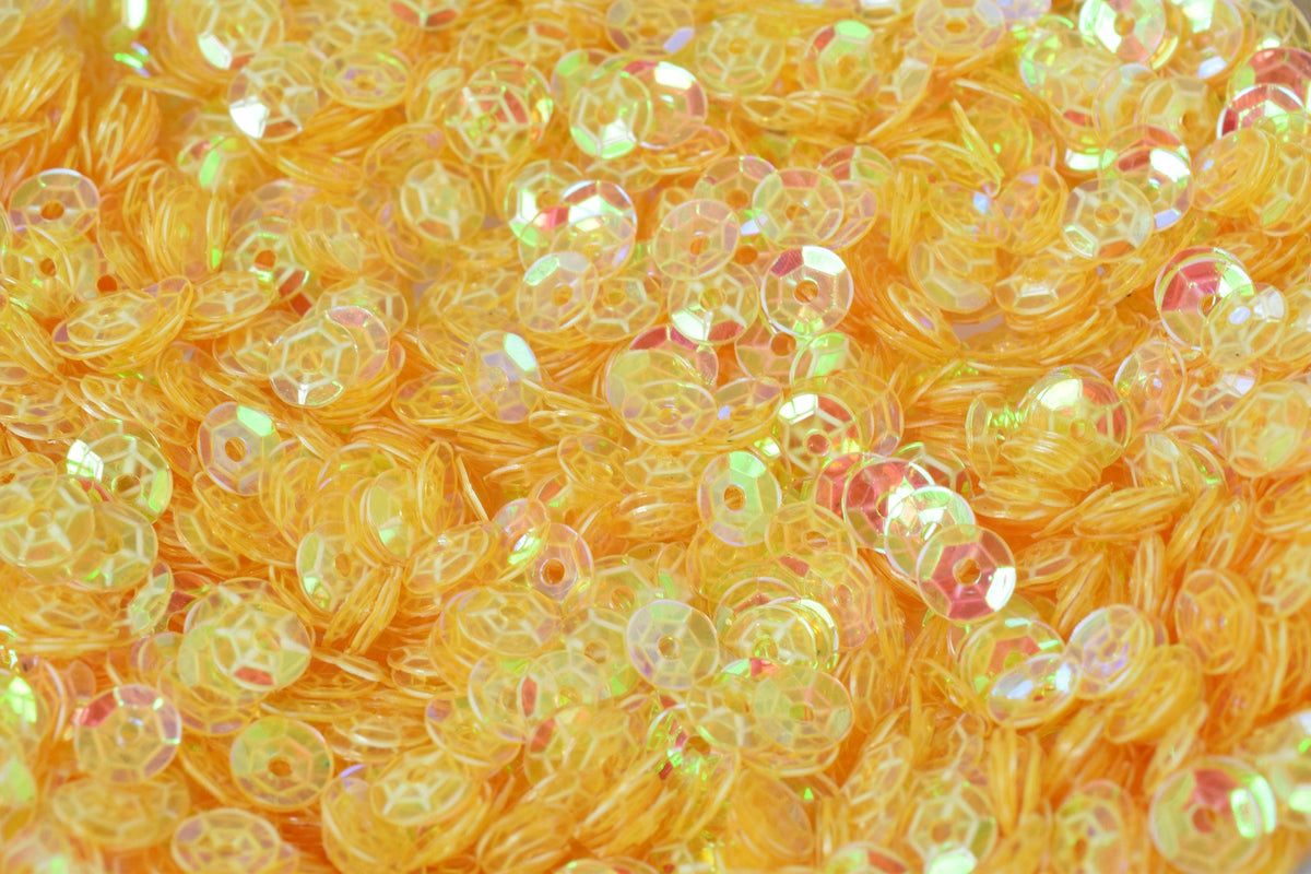 Round Sequins Loose Translucent Yellow Cup, Glossy Iridescent Sheen (3/4/6mm, 2000pcs Pack, Center Hole, Lightweight)