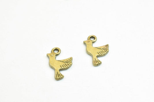 18 PCs Bird Charm Antique Green Alloy Size 14.5x9mm Thickness 1.5mm Jump Ring 1.5mm Decorative Design Jewelry Making jewel...
