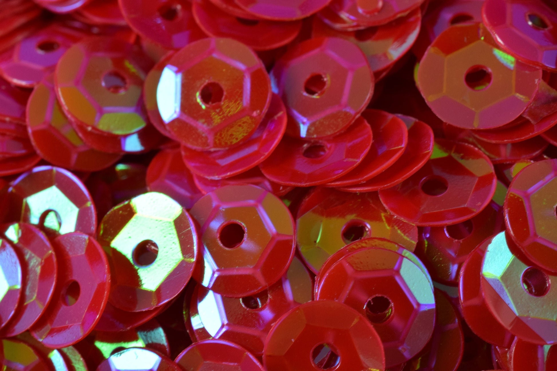 Raspberry Red Cup Sequins: Iridescent Sheen Round - 3/4/6mm Sizes, High Quality, Loose Paillettes for Apparel & Crafts