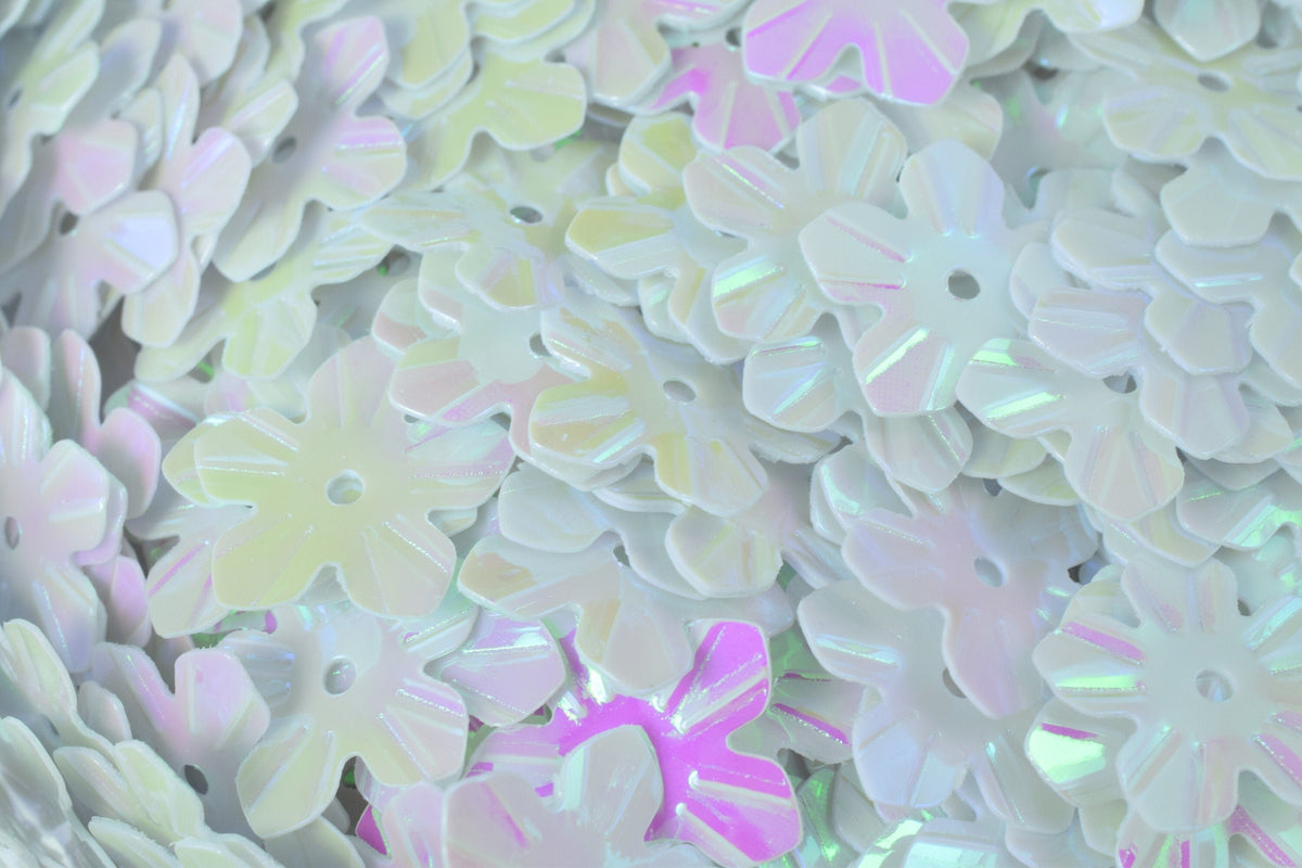 14mm Iridescent Flower Shape Sequins/Confetti Glitter w/hole/Embellishment Bridal Craft/Loose Paillettes,Wholesale Flower...