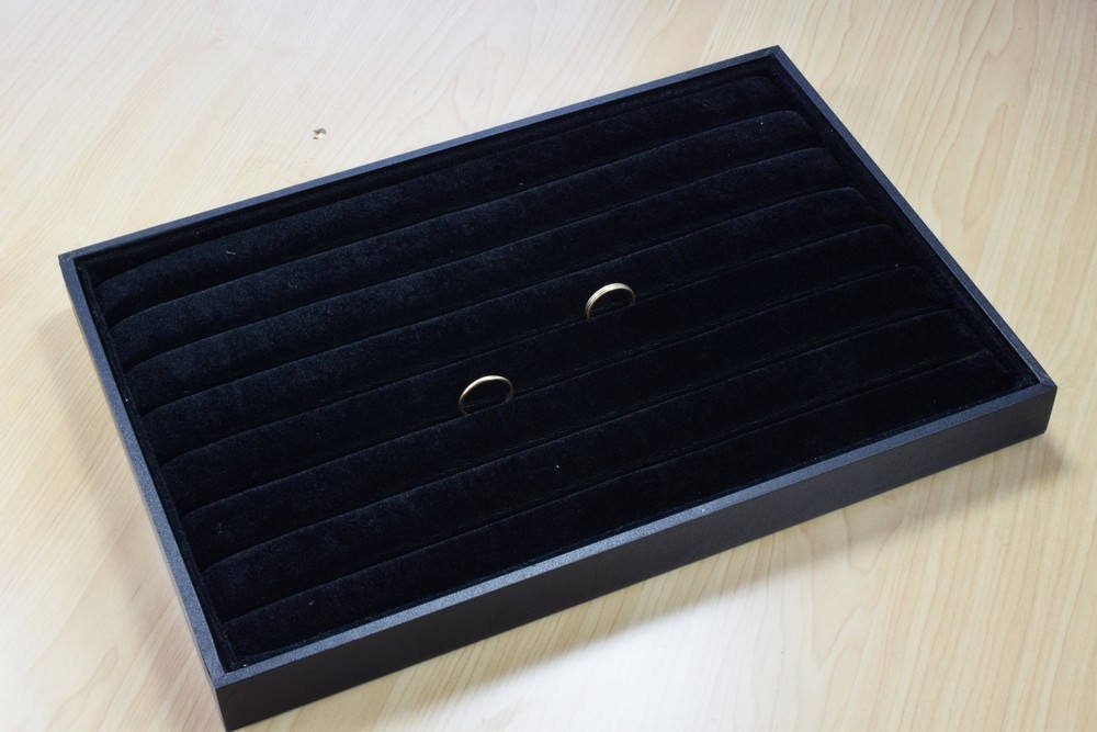 Black Velvet Ring Display Tray: Sleek Elegant Organizer - Soft Velvet, Secure Ring Storage, Trade Show and Craft Fair Essential