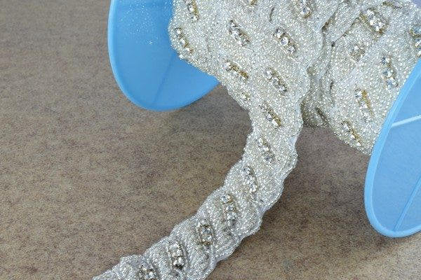 DIY 1 Yard Crystal Rhinestone with Seed Beads Trim Silver Color with Clear Rhinestone RT0054 jewelry making supplies - det...