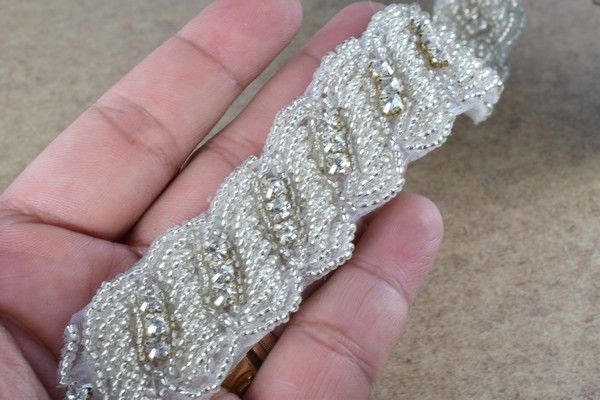 DIY 1 Yard Crystal Rhinestone with Seed Beads Trim Silver Color with Clear Rhinestone RT0054 jewelry making supplies - det...