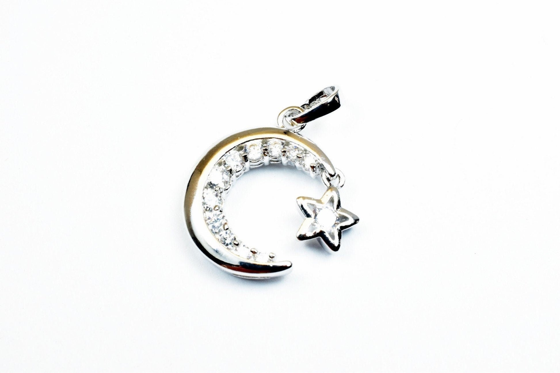 18K White Gold Filled Star Moon Pendant Charm With Cubic Zircon (CZ) Rhinestone Size 20x15mm Bling Bling Bohemian Finding...