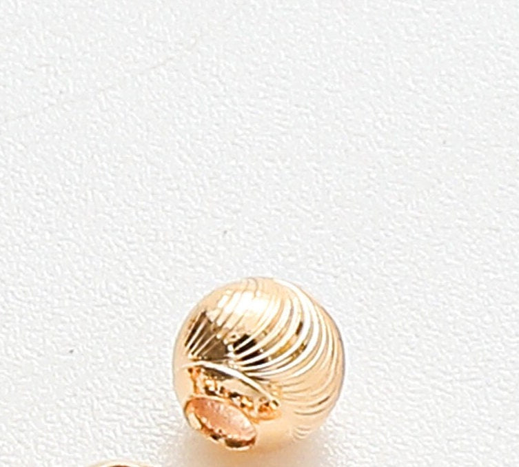 Dainty Gold Filled Alternative Diamond Cut Bead: Faceted 4mm Jewelry Component, Tarnish-Resistant Finish (18k Gold Look, Hole Size 1mm)