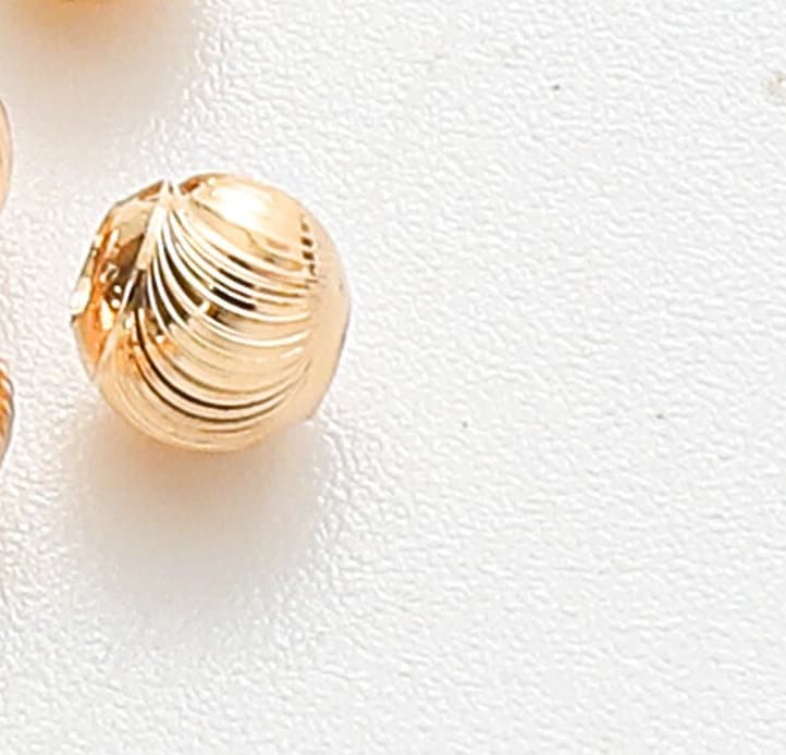 Dainty Gold Filled Alternative Diamond Cut Bead: Faceted 4mm Jewelry Component, Tarnish-Resistant Finish (18k Gold Look, Hole Size 1mm)