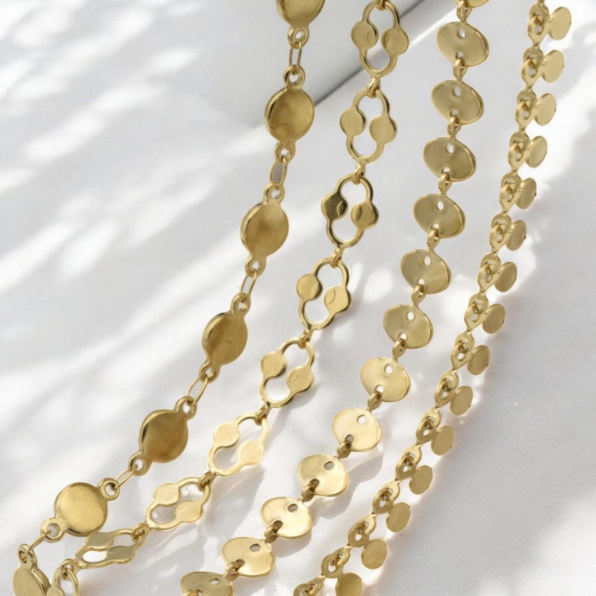 Gold Stainless Steel Chain Circle Disc: Premium Jewelry Making Material (6mm Links, Sold by Yard or Roll, Durable Gold Finish)