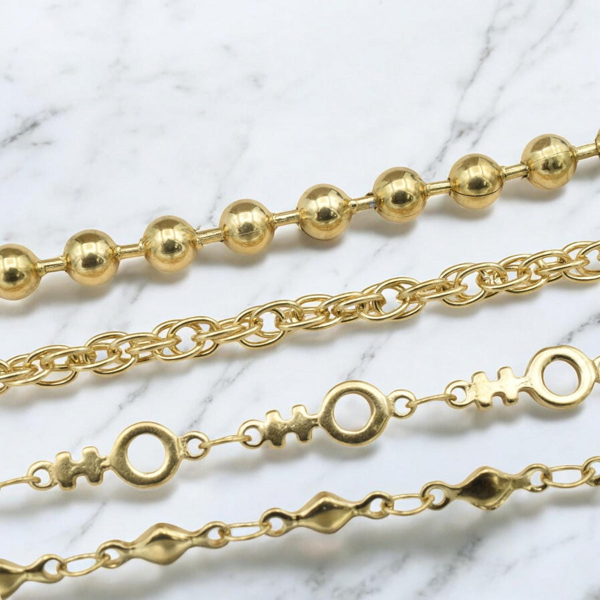Gold Stainless Steel Ball Chain Twisted, Circle Link Jewelry Chain (4mm Width, Durable Gold Finish, Sold by Yard or Roll)