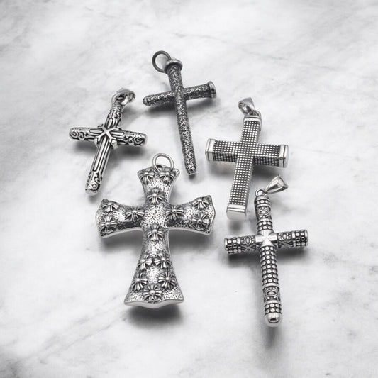 Gothic Cross Pendant: Sleek Modern Stainless Steel - Durable Jewelry Component, Lightweight, Corrosion Resistant