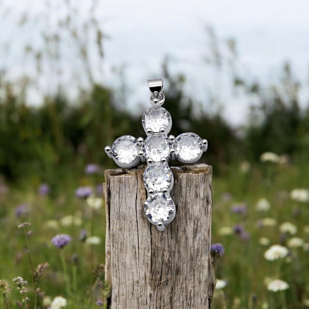 Silver Finishing Cross Pendant – Sparkling Zirconia Stones, Elegant Charm (32x23mm)